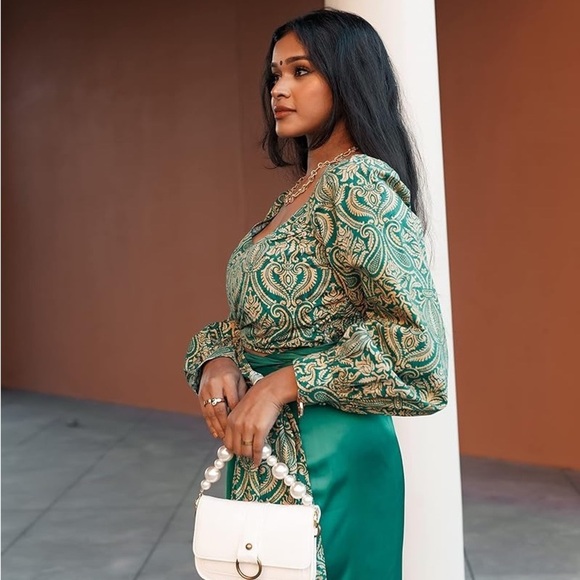 The Drop x Sruthijayadevan Jacquard Printed Sweetheart Surplice Top - Picture 9 of 9